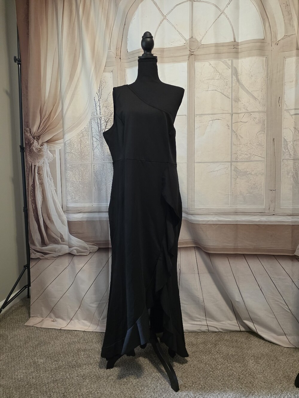 Kohl's Black One-Shoulder Ruffle Maxi Dress